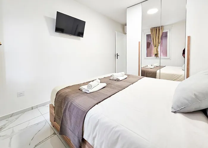 New Big Flat 8 Pers Ac Wifi Apartment *