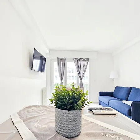 New Big Flat 8 Pers Ac Wifi *