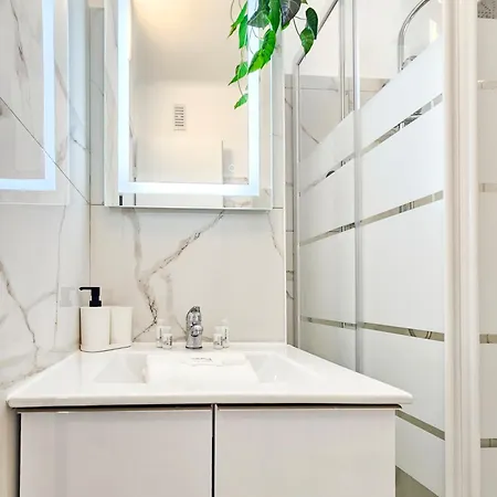 New Big Flat 8 Pers Ac Wifi Nice